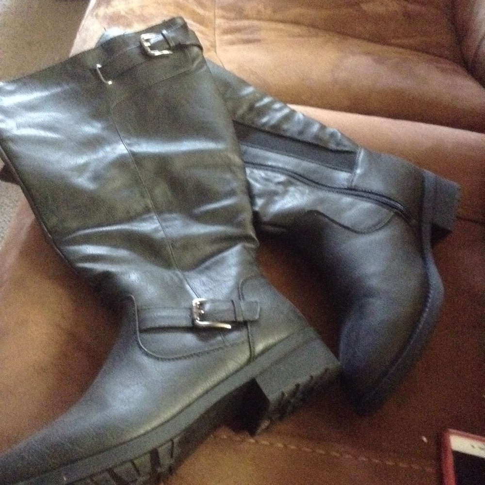 Torrid boots